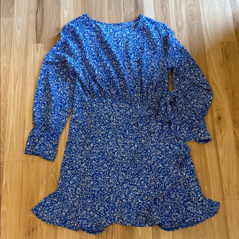 Chic Long Sleeve Floral Blue Dress